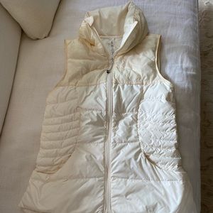 Lululemon Creme Vest!